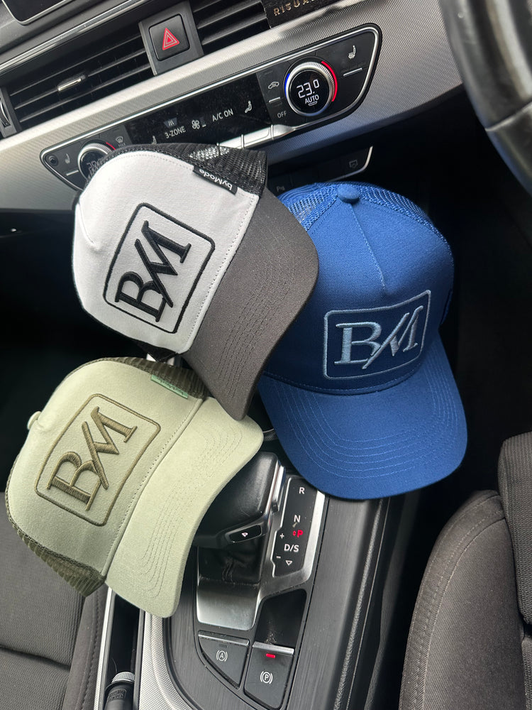 3D EMBROIDED CAPS