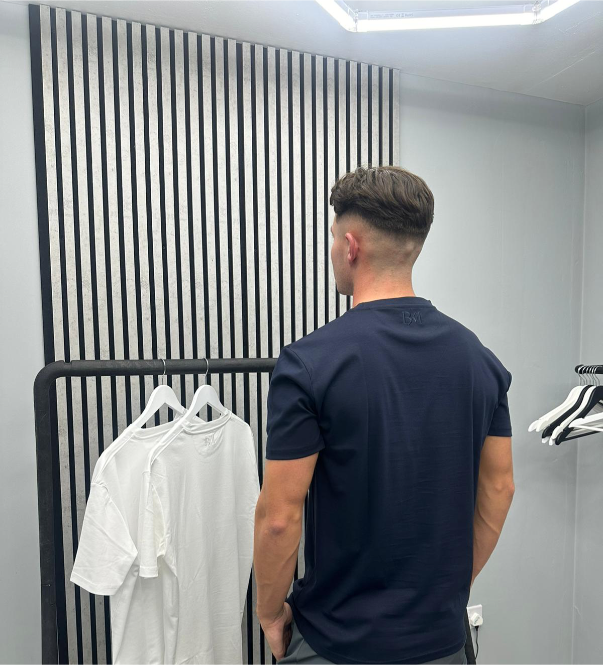 BM Classic T-Shirt – Navy