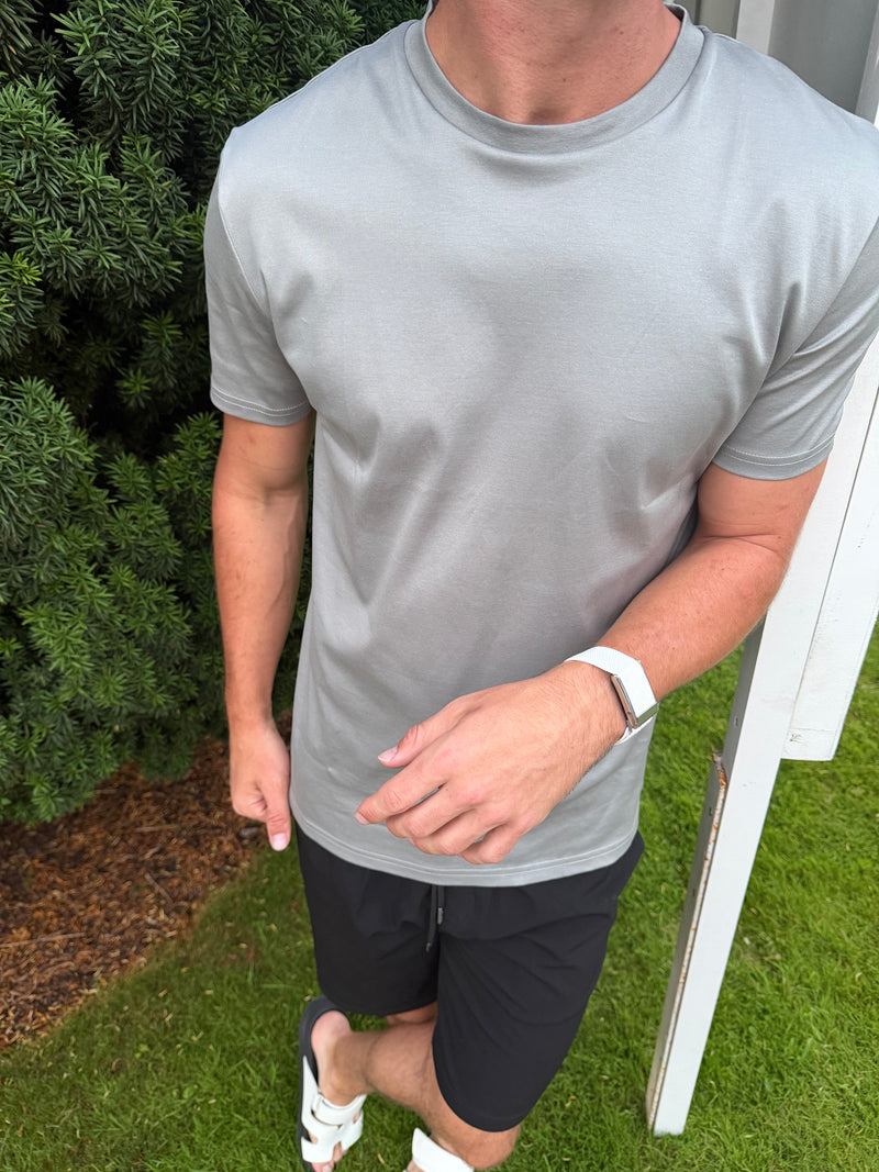 BM Classic T-Shirt – Grey