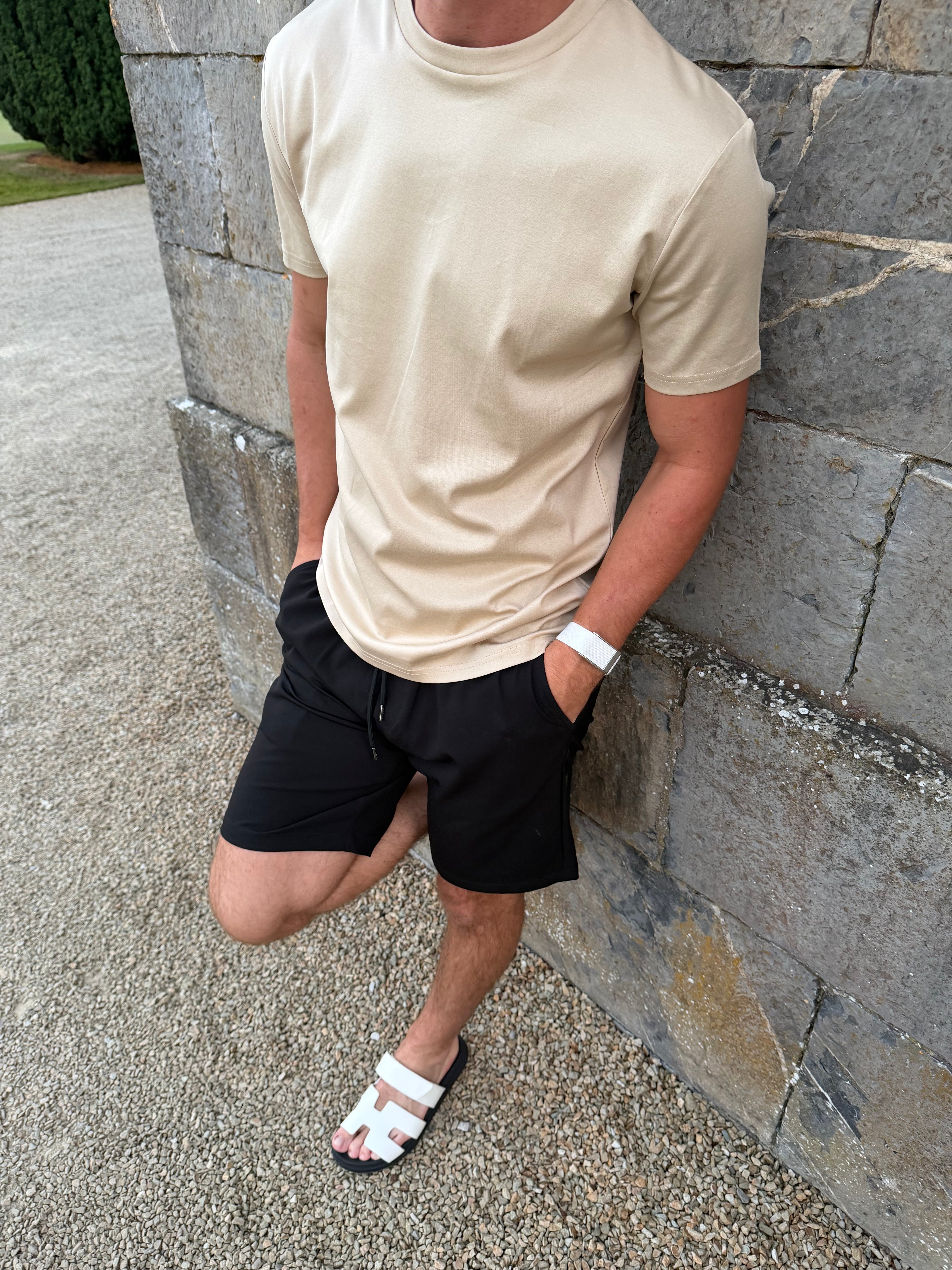 BM Classic T-Shirt – Beige